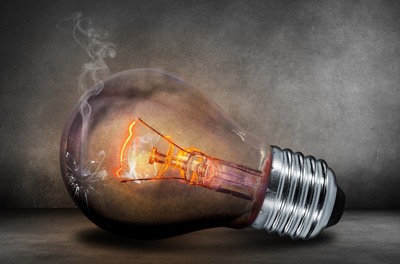 light bulb, incandescent, smoke-503881.jpg